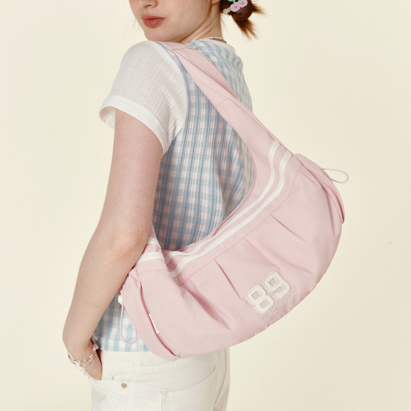 VANWALK - PLAYDAY MEDIUM BAG V2931